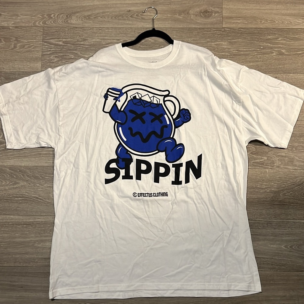 Effectus Graphic Tee - Picture 3 of 3